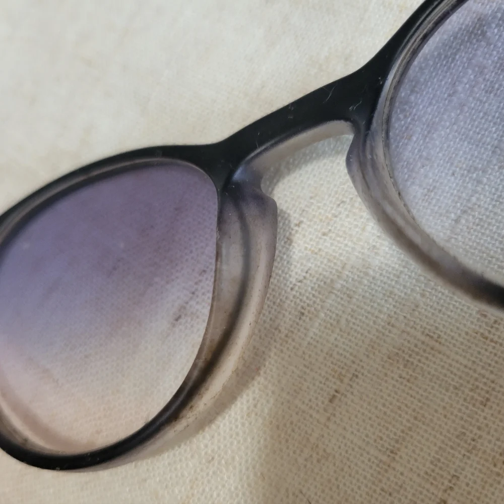 Ray-Ban Optics Eyewear Sunglasses Clear Lens RB4243 6225/19 Italy Unisex Round